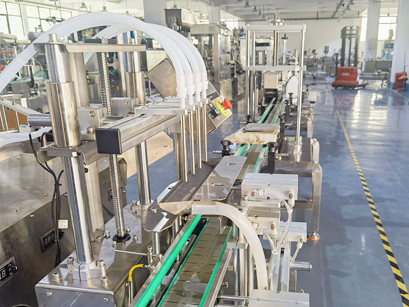 河南灌装生产线多种瓶型通用灌装(图2) 河南灌装生产线多种瓶型通用灌装(图2)